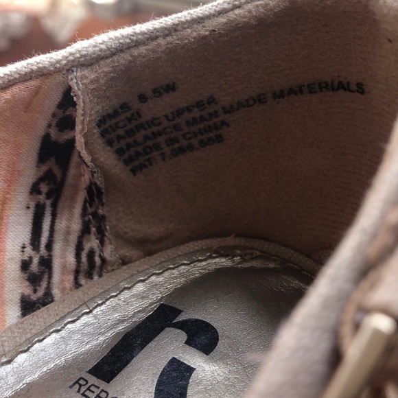 Nude wedge heels - Picture 2 of 2